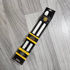 Lion Brand Smooth Flexible Scarf Knitting Needles Size US 17